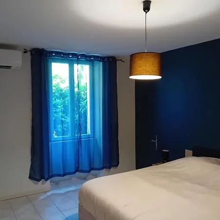 아파트 A Partager Pour 1 A 2 Personnes Cruis