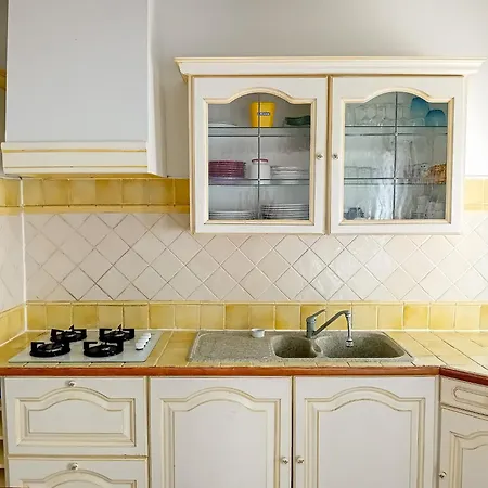 A Partager Pour 1 A 2 Personnes Appartement