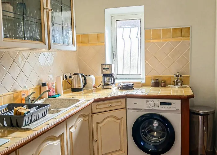 A Partager Pour 1 A 2 Personnes Apartment *